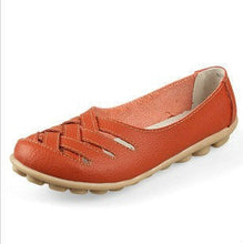 Load image into Gallery viewer, 2017 Mother summer 35~44 genuine leather women shoes lady flats woman sandals female ballet dance shoes woman loafers moccasins