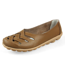 Load image into Gallery viewer, 2017 Mother summer 35~44 genuine leather women shoes lady flats woman sandals female ballet dance shoes woman loafers moccasins