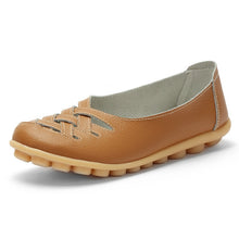 Load image into Gallery viewer, 2017 Mother summer 35~44 genuine leather women shoes lady flats woman sandals female ballet dance shoes woman loafers moccasins