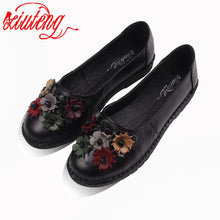 Load image into Gallery viewer, 2018 Retro Shoes For Woman Handmade Shoes Genuine Leather flats with Butterfly-knot Spring Lady Sandals Flowers Mother Shoes