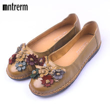 Load image into Gallery viewer, 2018 Retro Shoes For Woman Handmade Shoes Genuine Leather flats with Butterfly-knot Spring Lady Sandals Flowers Mother Shoes